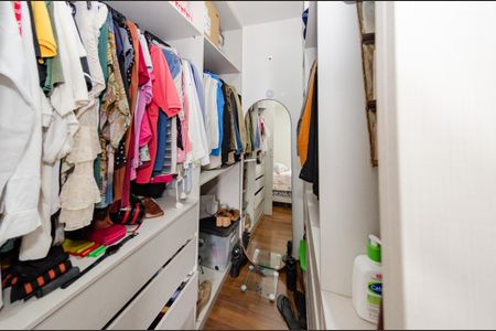 Apartamento à venda com 78m², 3 quartos e 2 vagasCloset suíte