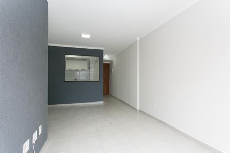 Apartamento para alugar com 74m², 3 quartos e 1 vaga Apartamento para alugar com 74m², 3 quartos e 1 vagaSala