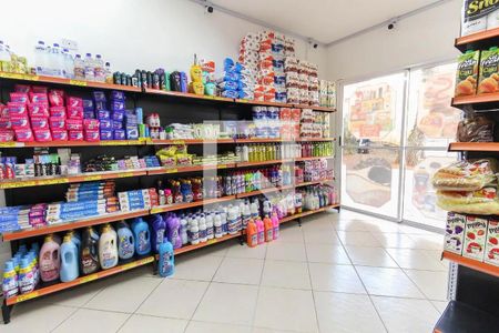 Apartamento para alugar com 74m², 3 quartos e 1 vaga Apartamento para alugar com 74m², 3 quartos e 1 vagaÁreas comum - Mercadinho