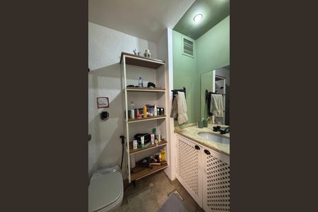 Apartamento para alugar com 138m², 5 quartos e 2 vagas Apartamento para alugar com 138m², 5 quartos e 2 vagasBanheiro social