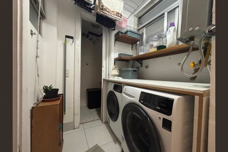 Apartamento para alugar com 138m², 5 quartos e 2 vagas Apartamento para alugar com 138m², 5 quartos e 2 vagasÁrea de serviço