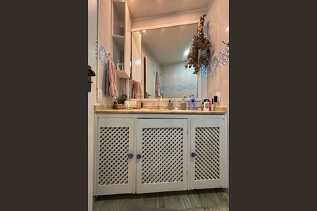 Apartamento para alugar com 138m², 5 quartos e 2 vagas Apartamento para alugar com 138m², 5 quartos e 2 vagasSuíte - banheiro