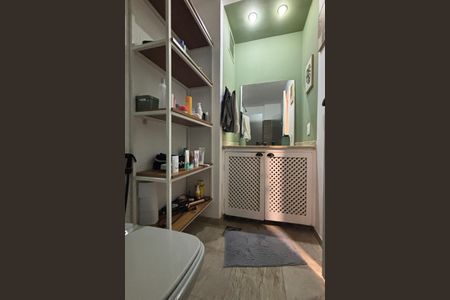 Apartamento para alugar com 138m², 5 quartos e 2 vagas Apartamento para alugar com 138m², 5 quartos e 2 vagasBanheiro social