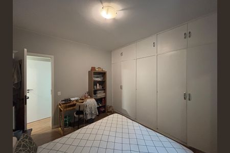 Apartamento para alugar com 138m², 5 quartos e 2 vagas Apartamento para alugar com 138m², 5 quartos e 2 vagasQuarto 2