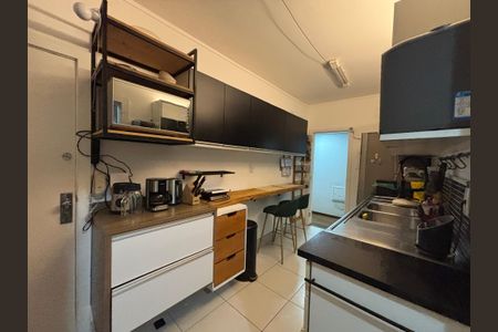 Apartamento para alugar com 138m², 5 quartos e 2 vagas Apartamento para alugar com 138m², 5 quartos e 2 vagasCozinha