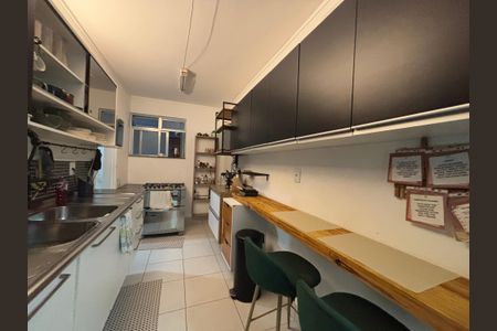 Apartamento para alugar com 138m², 5 quartos e 2 vagas Apartamento para alugar com 138m², 5 quartos e 2 vagasCozinha