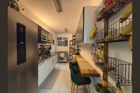 Apartamento para alugar com 138m², 5 quartos e 2 vagas Apartamento para alugar com 138m², 5 quartos e 2 vagasCozinha