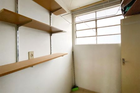 Apartamento à venda com 64m², 1 quarto e sem vagaEscritório