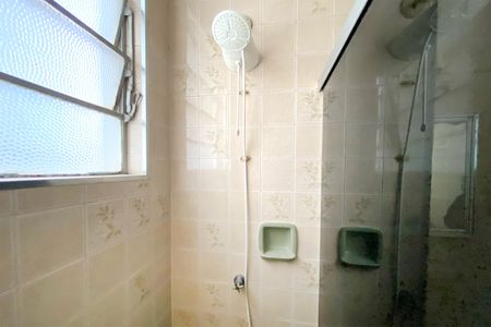 Apartamento à venda com 64m², 1 quarto e sem vagaBanheiro da Suíte