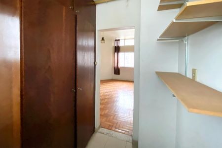Apartamento à venda com 64m², 1 quarto e sem vagaEscritório