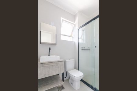 Banheiro  de apartamento para alugar com 1 quarto, 38m² em Centro Histórico, Porto Alegre