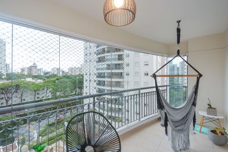 Sacada de apartamento à venda com 3 quartos, 120m² em Vila Campo Grande, São Paulo