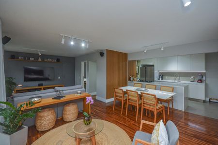 Sala de apartamento à venda com 3 quartos, 120m² em Vila Campo Grande, São Paulo