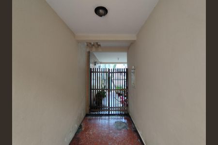 Casa à venda com 246m², 4 quartos e 3 vagas Casa à venda com 246m², 4 quartos e 3 vagasQuintal