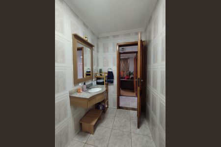 Casa à venda com 246m², 4 quartos e 3 vagas Casa à venda com 246m², 4 quartos e 3 vagasLavabo