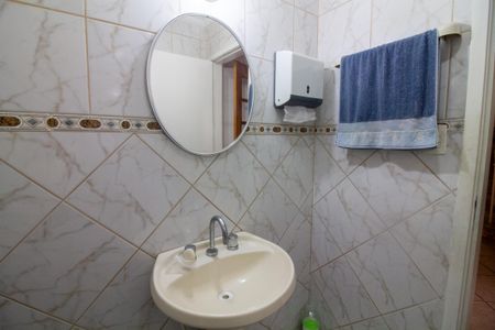 Casa à venda com 254m², 5 quartos e 3 vagasLavabo