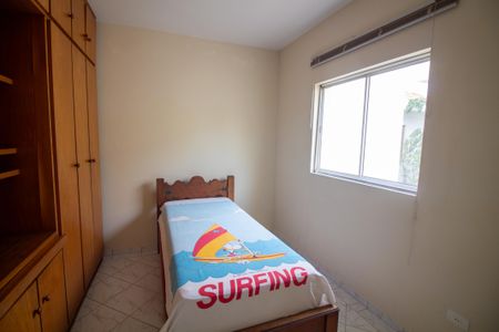 Casa à venda com 254m², 5 quartos e 3 vagasQuarto 5