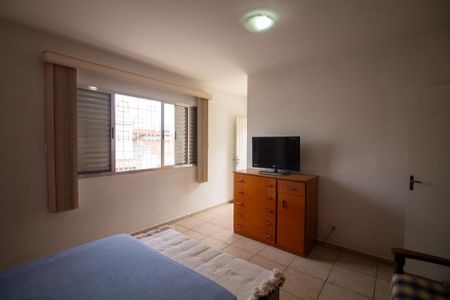 Casa à venda com 254m², 5 quartos e 3 vagasQuarto 3 - Suíte