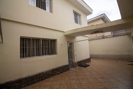 Casa à venda com 254m², 5 quartos e 3 vagasQuintal