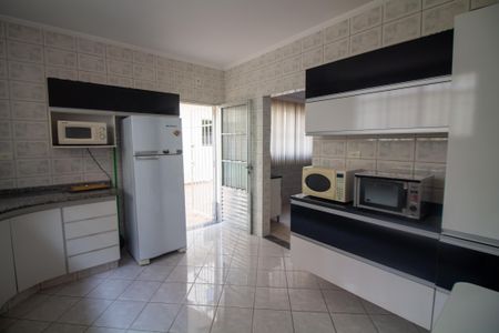 Casa à venda com 254m², 5 quartos e 3 vagasCozinha