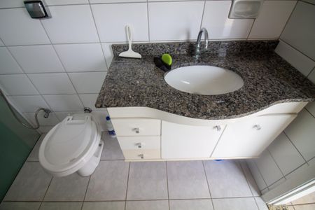 Casa à venda com 254m², 5 quartos e 3 vagasBanheiro da Suíte