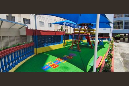 Apartamento à venda com 118m², 3 quartos e 1 vagaÁrea externa