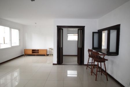 Sala de apartamento à venda com 3 quartos, 110m² em Rio Branco, Porto Alegre