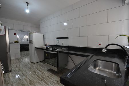 Casa à venda com 120m², 2 quartos e 3 vagasCozinha