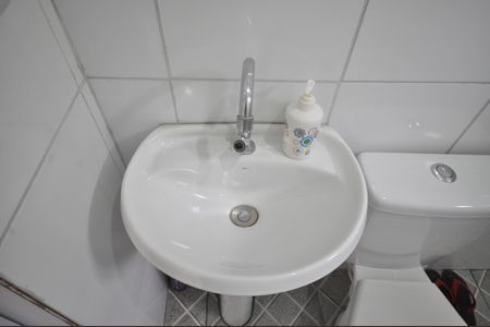 Casa à venda com 120m², 2 quartos e 3 vagasBanheiro - Edícula