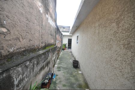 Casa à venda com 120m², 2 quartos e 3 vagasQuintal