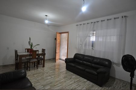 Sala de casa à venda com 2 quartos, 120m² em Parque Edu Chaves, São Paulo