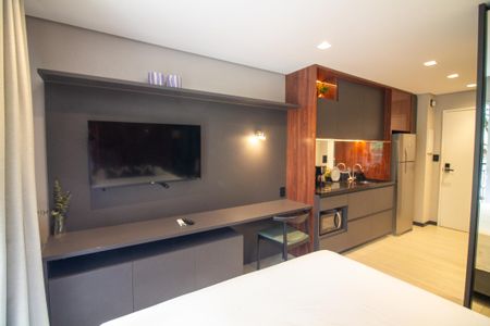 Sala / Quarto - Studio de kitnet/studio à venda com 1 quarto, 26m² em Campo Belo, São Paulo