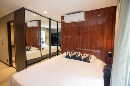 Sala / Quarto - Studio de kitnet/studio à venda com 1 quarto, 26m² em Campo Belo, São Paulo