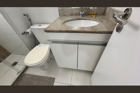 Apartamento para alugar com 100m², 3 quartos e 1 vagaBanheiro quarto 3