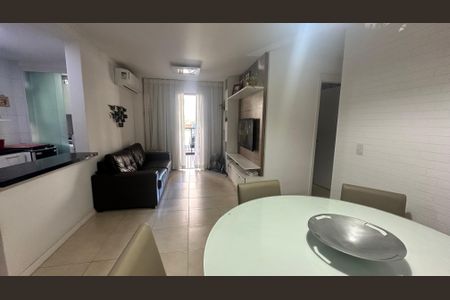 Apartamento para alugar com 100m², 3 quartos e 1 vagaSala