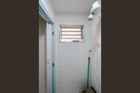 Apartamento à venda com 76m², 3 quartos e 1 vaga Apartamento à venda com 76m², 3 quartos e 1 vagaBanheiro de serviço