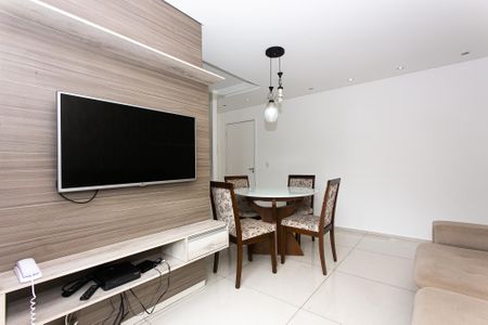 Apartamento para alugar com 54m², 2 quartos e 1 vaga Apartamento para alugar com 54m², 2 quartos e 1 vagaSala