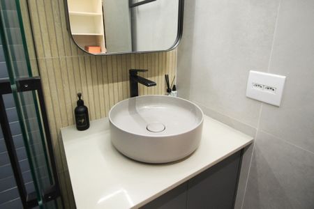 Apartamento para alugar com 79m², 2 quartos e 1 vaga Apartamento para alugar com 79m², 2 quartos e 1 vagaBanheiro da Suíte