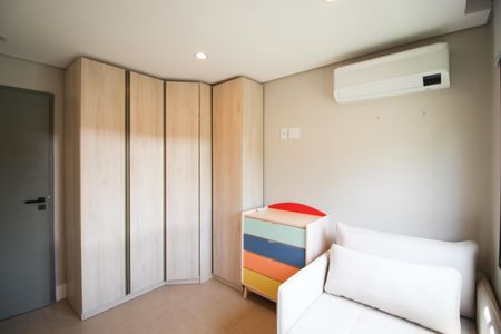 Apartamento para alugar com 79m², 2 quartos e 1 vaga Apartamento para alugar com 79m², 2 quartos e 1 vagaQuarto