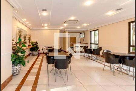 Apartamento para alugar com 79m², 2 quartos e 1 vaga Apartamento para alugar com 79m², 2 quartos e 1 vagaÁrea comum - Salão de festas