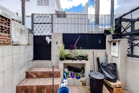 Casa para alugar com 56m², 2 quartos e sem vagaÁrea externa