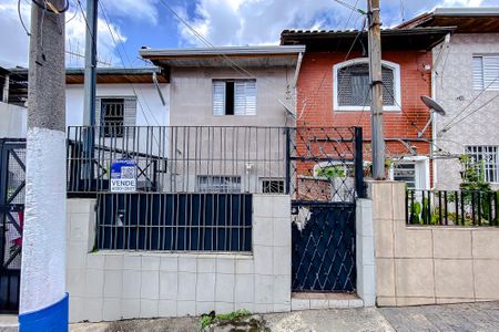 Casa para alugar com 56m², 2 quartos e sem vagaFachada - Plaquinha