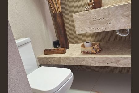 Casa para alugar com 1000m², 4 quartos e 10 vagasLavabo