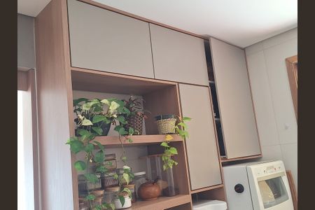 Casa para alugar com 1000m², 4 quartos e 10 vagasCozinha - Armários