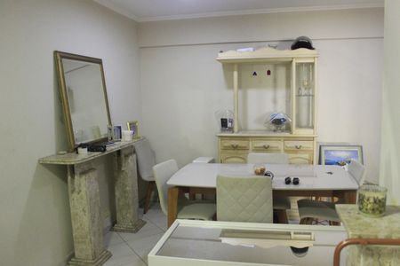 Sala  de apartamento para alugar com 3 quartos, 75m² em Vila Leonor, Guarulhos