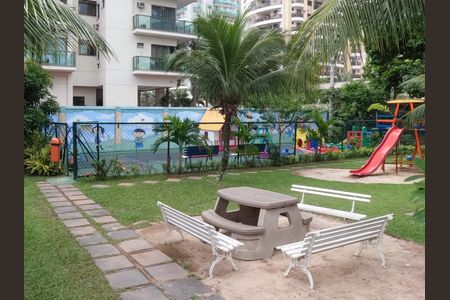 Apartamento à venda com 73m², 2 quartos e 1 vagaÁrea comum - Playground