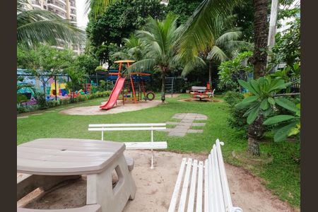 Apartamento à venda com 73m², 2 quartos e 1 vagaÁrea comum - Playground