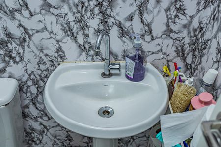 Apartamento para alugar com 30m², 2 quartos e sem vaga Apartamento para alugar com 30m², 2 quartos e sem vagaBanheiro