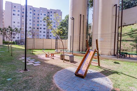 Apartamento para alugar com 30m², 2 quartos e sem vaga Apartamento para alugar com 30m², 2 quartos e sem vagaÁrea comum - Playground