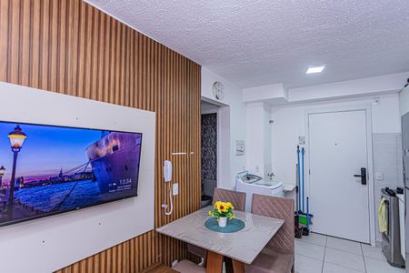 Apartamento para alugar com 30m², 2 quartos e sem vaga Apartamento para alugar com 30m², 2 quartos e sem vagaSala, cozinha e área de serviço
